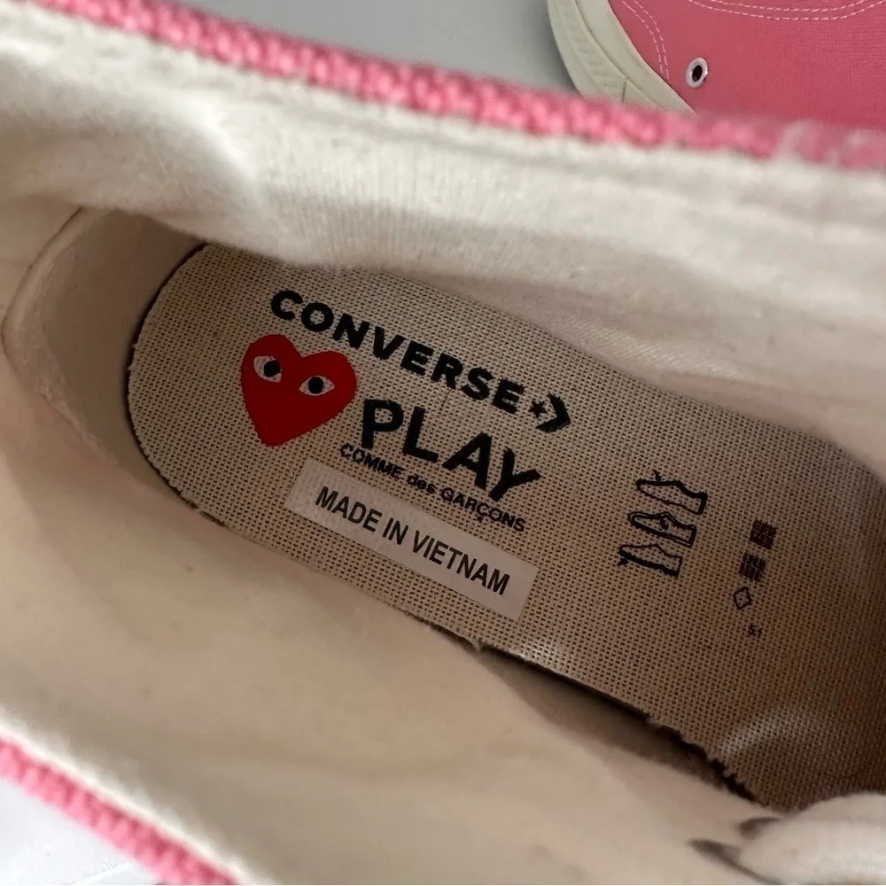 Comme Des Garçons Play × Converse Pink Sneakers SZ W9 - Picture 5 of 8
